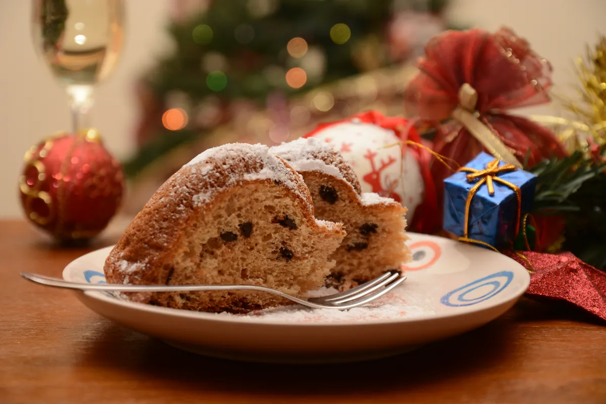 Panetone Flambado da Casa com Sorvete de Creme Sol e Neve
